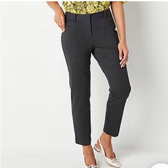 Liz Claiborne- NWT Emma Ankle Length Mid-Rise Pant in Grey Workwear Casual- 16P - Picture 1 of 9